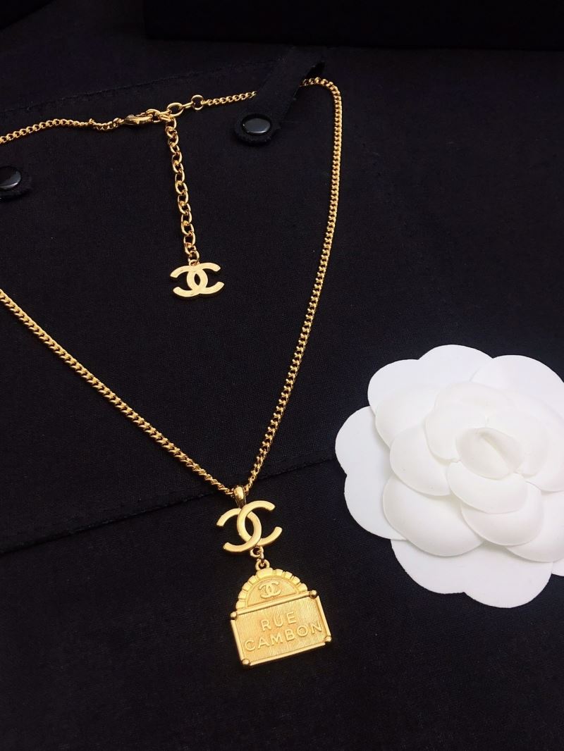 Ch**el necklaces